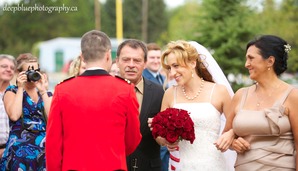 Photo of Hannah and Jocelyn At Their Country Wedding In Wetaskiwin