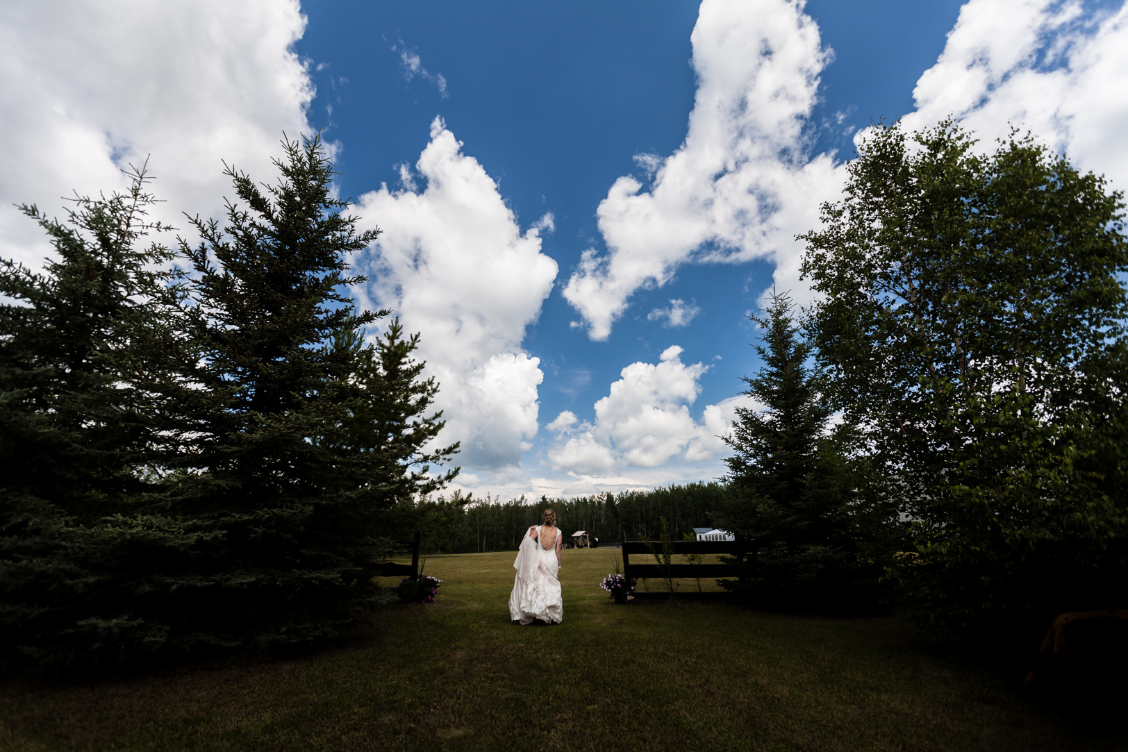 Outdoor Wedding First Look Photos