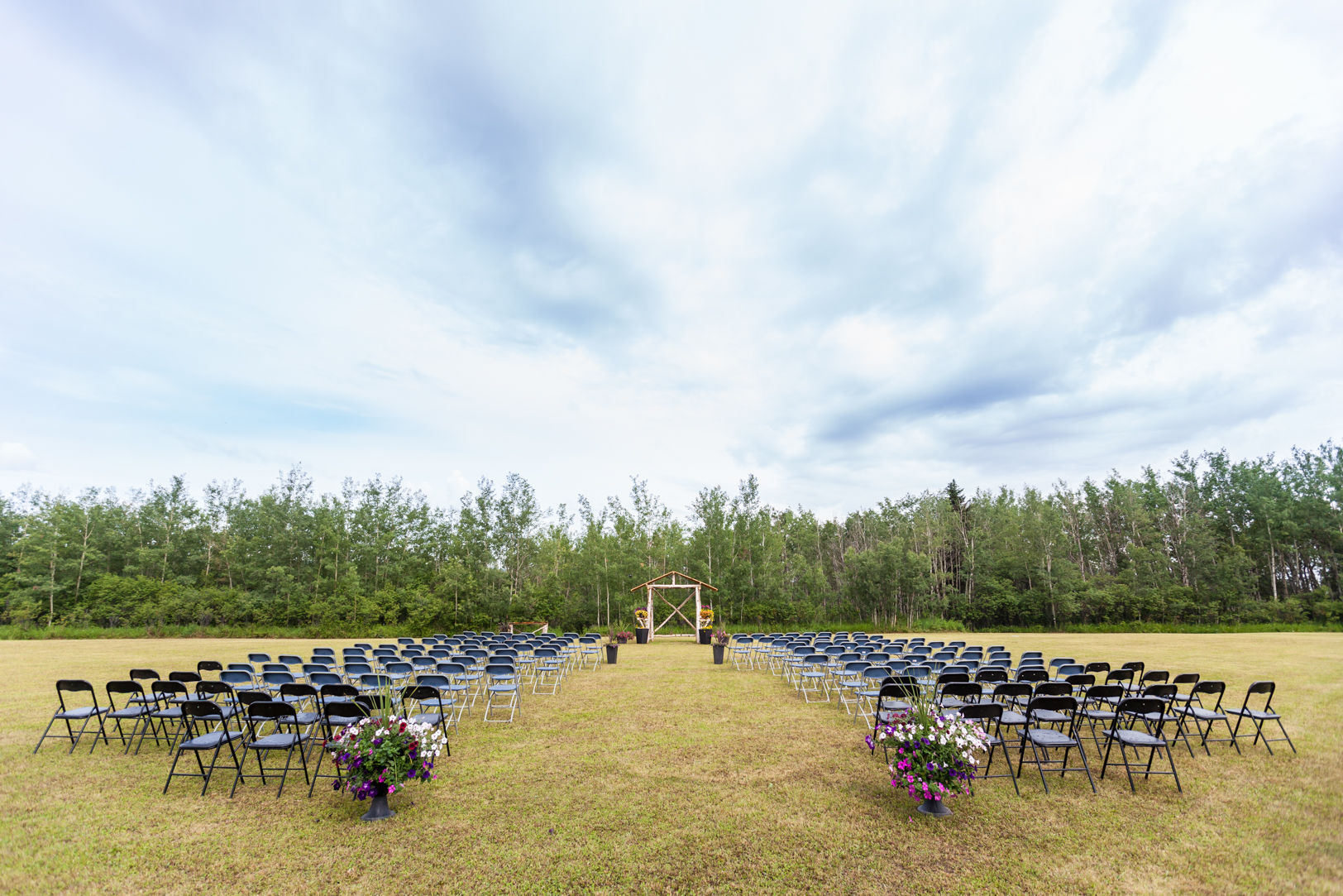 Outdoor Country Wedding Ideas