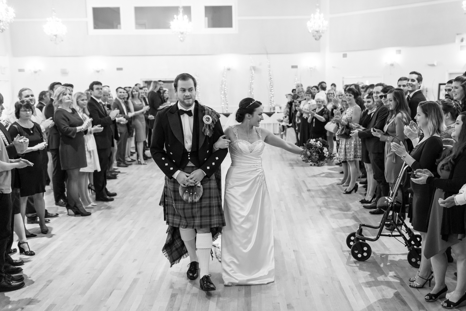 scottish bagpipes at wedding