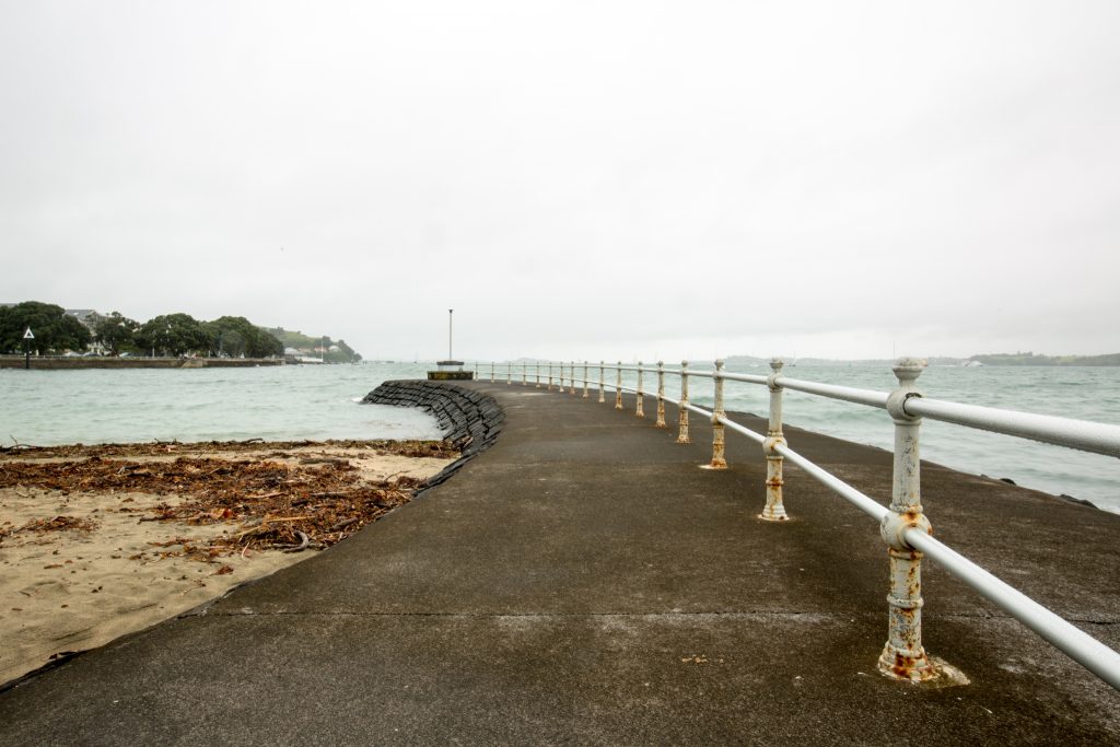 Devonport seaside walk - Exploring Auckland