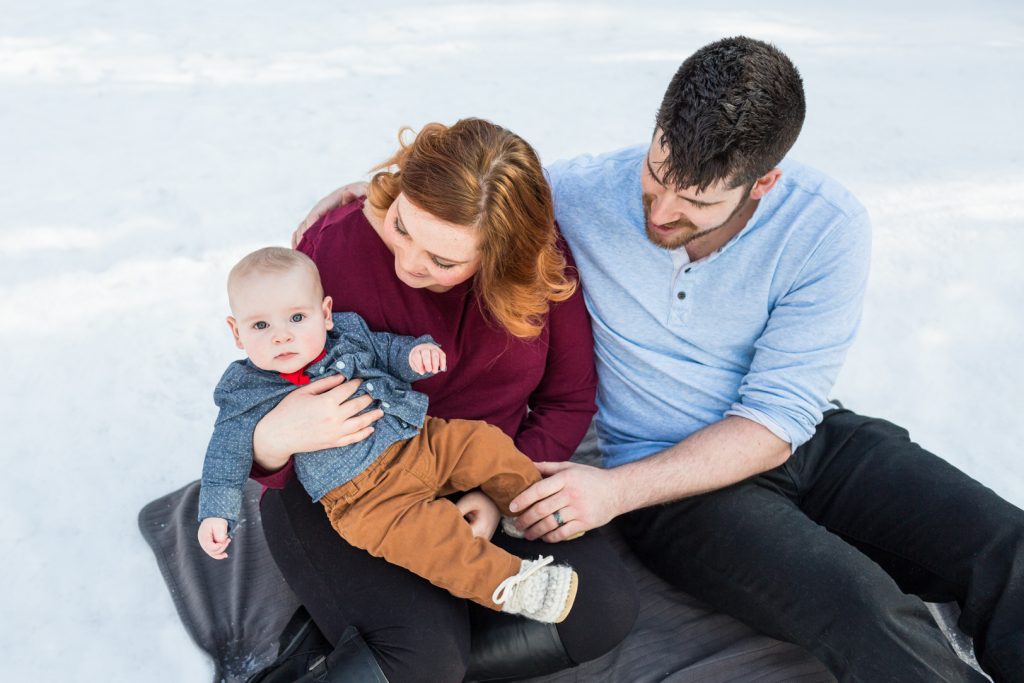 Edmonton Winter Family Photos with newborn