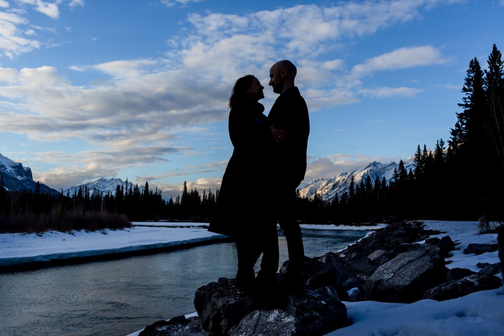 sunset engagement photos in canmore